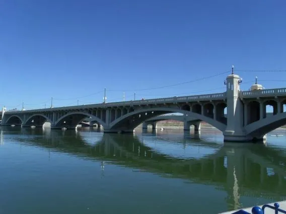 tempe town lake